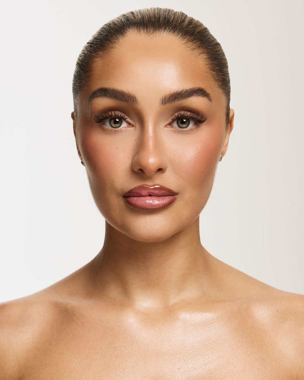 Wispy Full Lash 01